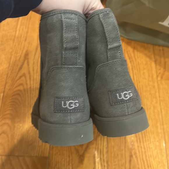 UGG Cory II Boot Grey 6 - Picture 5 of 7